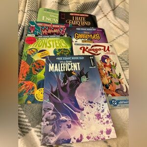 Lot of 7 Comic Books